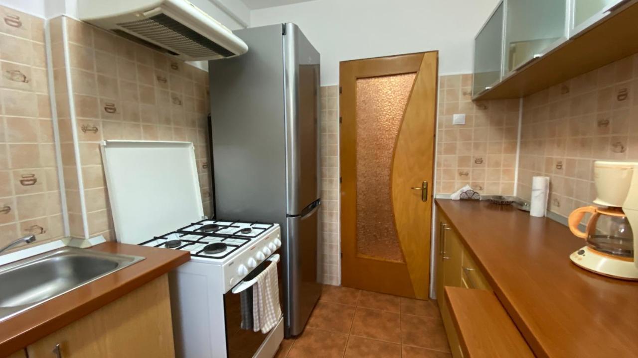 Best Apartment City Hall Сучеава Екстериор снимка